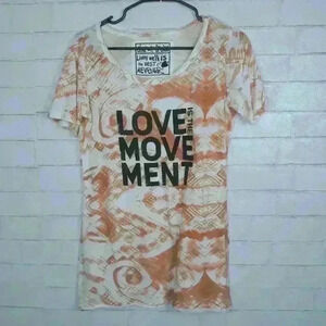 Sharon Cruise Love Is The Movement Tee Shirt F22